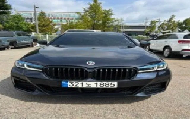 수원자동차중고차 5시리즈 (G30) M550i xDrive 매물 사진 19 - 2023/08 19,200km